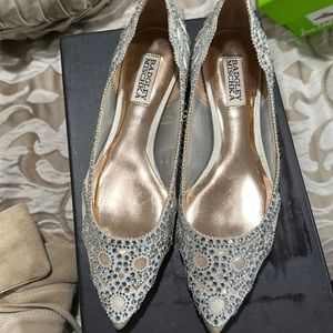 Brand new badgley mischka bridal flats size 7